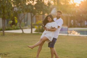 Outdoor couple photography